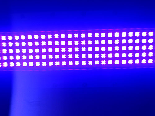 UV-LED固化機(jī)技術(shù)因節(jié)能、環(huán)保成為UV LED面光源發(fā)展方向